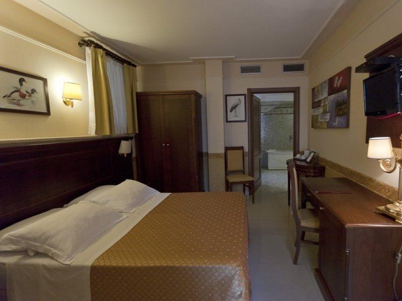 Hotel Aurelius Art Gallery 3*